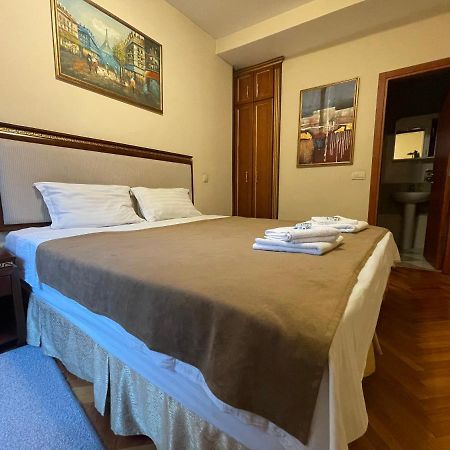 Boutique Hotel Travelling Actor - Skadarlija Белград Екстер'єр фото